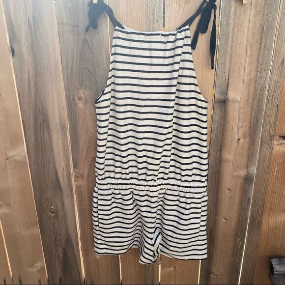 Madewell Tie-Shoulder Romper in Stripe size XS - Picture 5 of 8